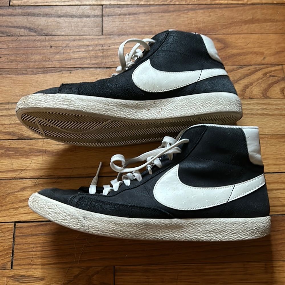 Nike Men’s Casual Shoes Size US10